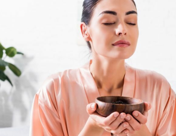 Mein dufter Co-Therapeut – Aromatherapie in der Psychotherapie Mein dufter Co-Therapeut – Aromatherapie in der Psychotherapie