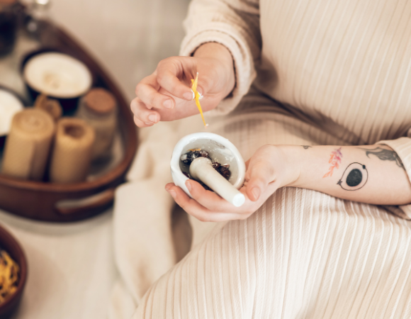 Salutogenese und Ayurvedamedizin – Gesundheit verstehen und stärken Salutogenese und Ayurvedamedizin – Gesundheit verstehen und stärken
