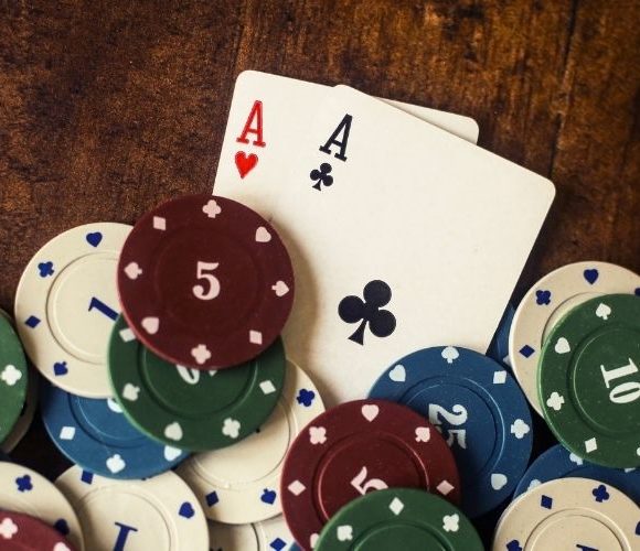 Spielsucht verstehen – Auslöser, Anzeichen und Hilfe